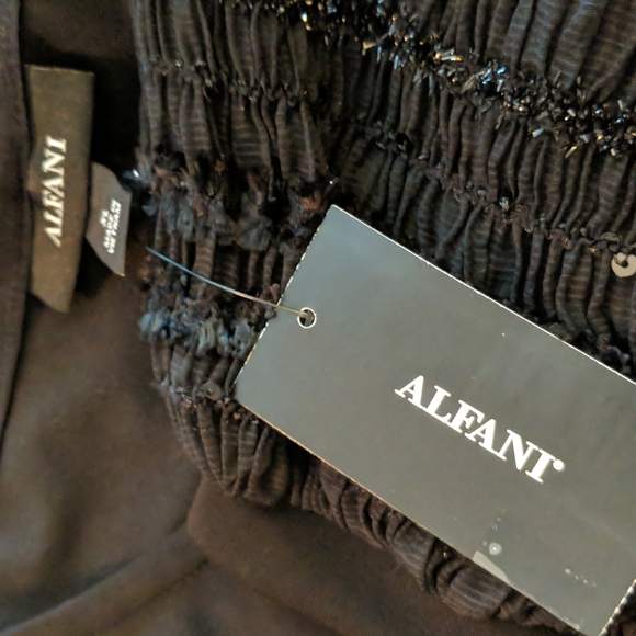 NWT ALFANI - Picture 5 of 8